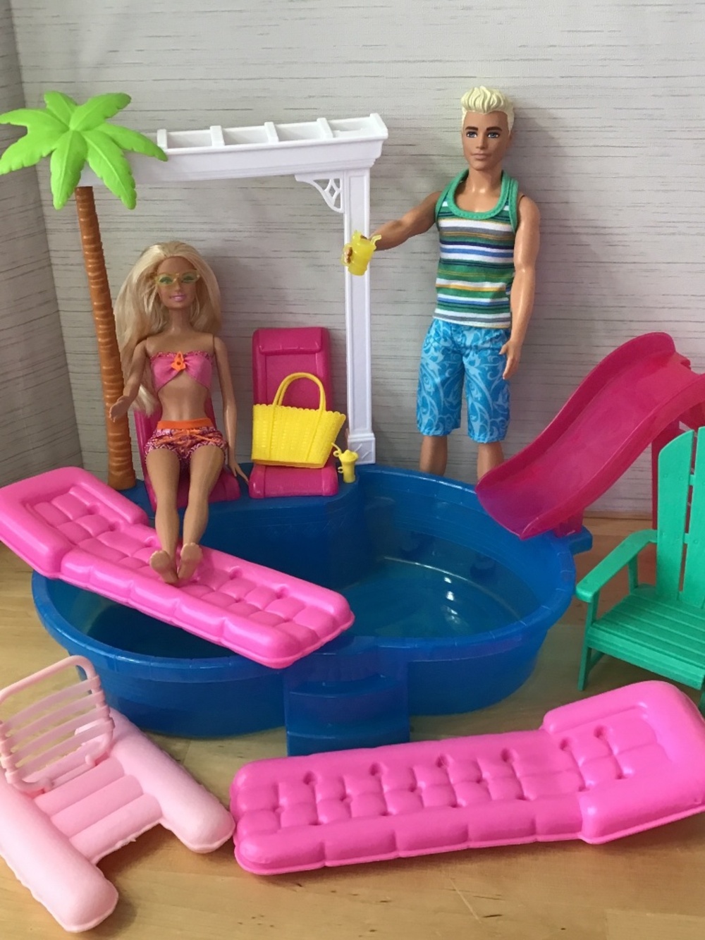 Barbie Pool and Dolls